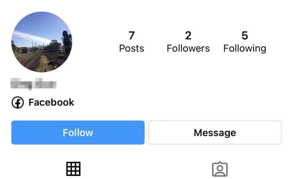 Instagram is testing a feature that enables users to add their Facebook profile links in the bio section